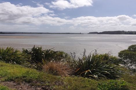 Photo of property in 126 Racecourse Road, Waiuku, 2123