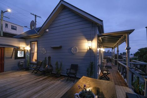 Photo of property in 11 Henderson Street, Mornington, Dunedin, 9011