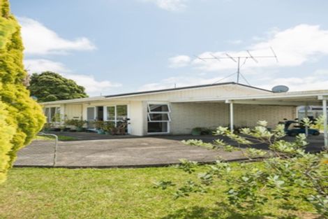 Photo of property in 49 Oak Street, Mangapapa, Gisborne, 4010