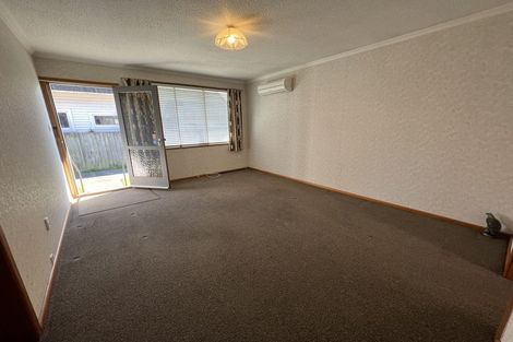 Photo of property in 2/74 Saint James Avenue, Papanui, Christchurch, 8053