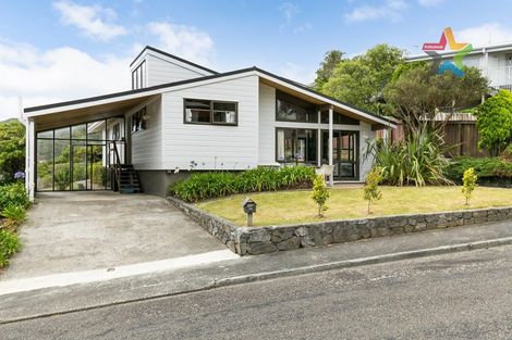 Photo of property in 87 Allington Road, Karori, Wellington, 6012