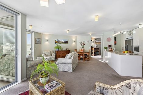 Photo of property in Alto Apartments, 2b/22 Telford Terrace, Oriental Bay, Wellington, 6011