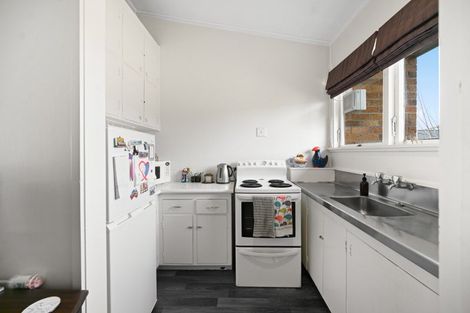 Photo of property in 3/14 Heath Street, St Andrews, Hamilton, 3200