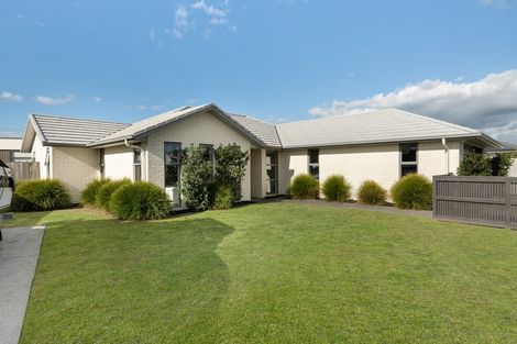 Photo of property in 3 Raiha Street, Papamoa Beach, Papamoa, 3118