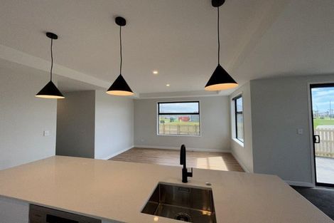 Photo of property in 41 Pasture Way, Papamoa, 3118