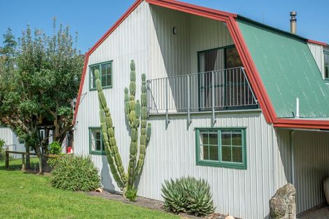 Photo of property in 42 Walker Road West, Aongatete, 3178