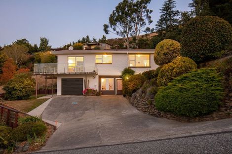 Photo of property in 16 Edinburgh Street, Roxburgh, 9500