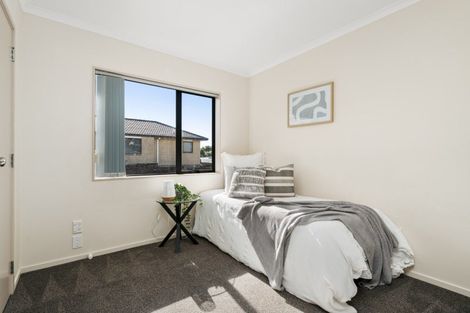 Photo of property in 45 Oteki Park Drive, Welcome Bay, Tauranga, 3112