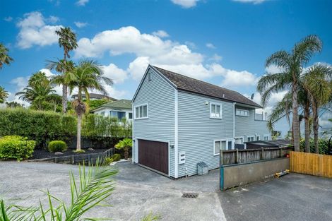 Photo of property in 123a Hobsonville Road, West Harbour, Auckland, 0618