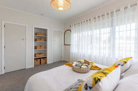 Photo of property in 20 George Street, Dannevirke, 4930