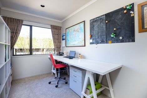 Photo of property in 41 Karamea Street, Whalers Gate, New Plymouth, 4310