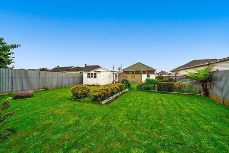 Photo of property in 277 South Road, Hawera, 4610