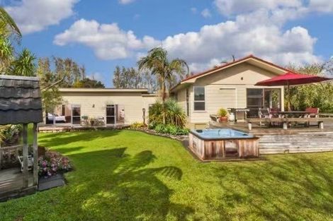 Photo of property in 10 Chesley Place, Half Moon Bay, Auckland, 2012