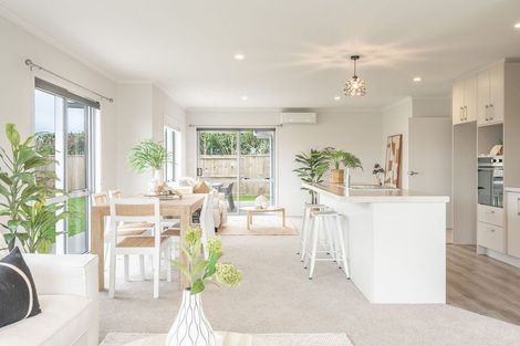 Photo of property in 100 Puhirake Crescent, Pyes Pa, Tauranga, 3112