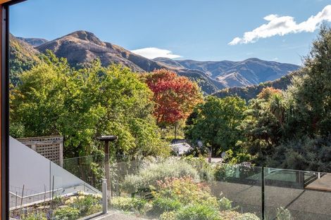 Photo of property in 11 Stafford Street, Arrowtown, 9302