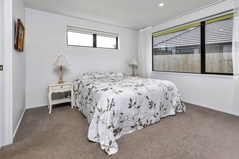 Photo of property in 1 Te Akau Place, One Tree Point, 0118