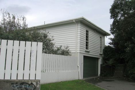 Photo of property in 15 Coates Street, Tawa, Wellington, 5028