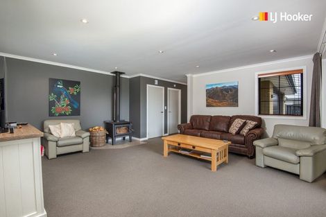 Photo of property in 8 Carrick Place, Mosgiel, 9024