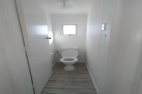 Photo of property in 143 Bartholomew Road, Levin, 5510