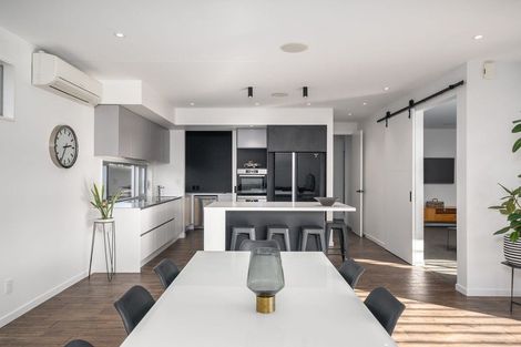 Photo of property in 8 Rostrevor Place, Mairehau, Christchurch, 8052