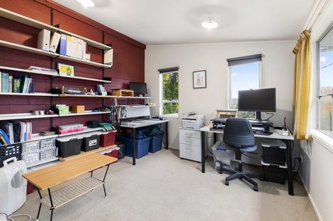 Photo of property in 1 Vista Grove, Kelson, Lower Hutt, 5010