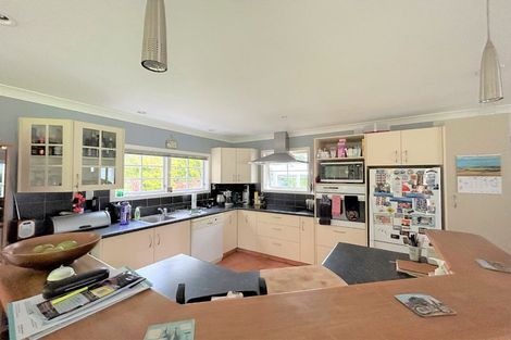 Photo of property in 162 Kimberley Road, Levin, 5571
