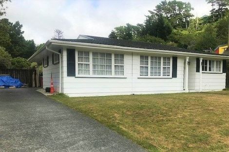 Photo of property in 99 Tirohanga Road, Tirohanga, Lower Hutt, 5010