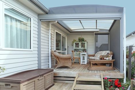 Photo of property in 11 Kamahi Crescent, Papamoa Beach, Papamoa, 3118