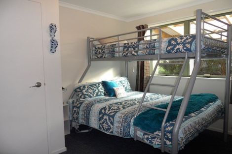 Photo of property in 1 Tarata Street, Kaka Point, Balclutha, 9271