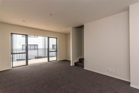 Photo of property in Krisley Court, 15/6 Ambrico Place, New Lynn, Auckland, 0600