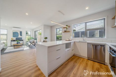 Photo of property in 9b Seddon Street, Waikanae, 5036