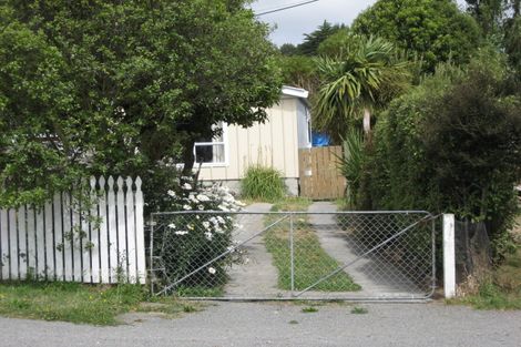 Photo of property in 150 Marine Drive, Diamond Harbour, Lyttelton, 8971