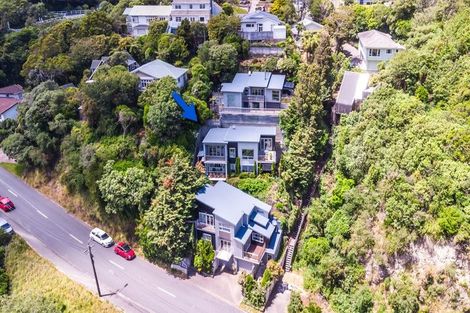 Photo of property in 2/17 Blackbridge Road, Wadestown, Wellington, 6012
