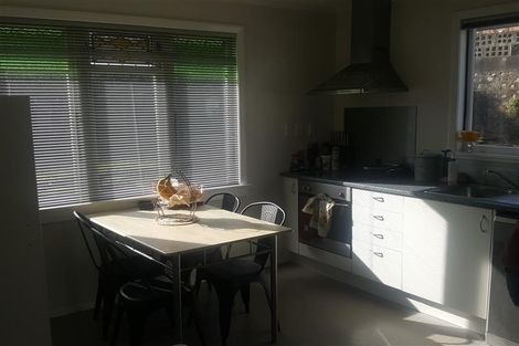 Photo of property in 141 Pioneer Road, Spotswood, New Plymouth, 4310