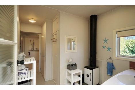 Photo of property in 52 Batten Grove, The Pines Beach, 7630