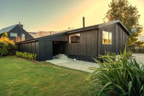 Photo of property in 65 Oregon Drive, Kelvin Heights, Queenstown, 9300