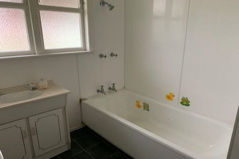 Photo of property in 582-588 Napier Road, Whakarongo, Palmerston North, 4470