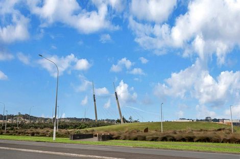 Photo of property in 6 Manahau Lane, Flat Bush, Auckland, 2019