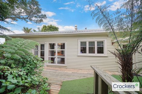 Photo of property in 29 Sunset Road, Totara Vale, Auckland, 0632