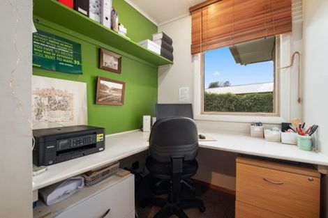 Photo of property in 10 Arnott Street, Alexandra, 9320