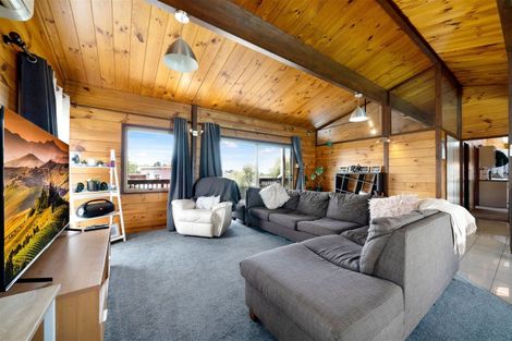 Photo of property in 56 Makora Road, Massey, Auckland, 0614