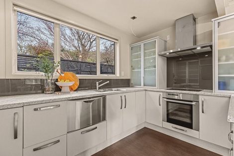 Photo of property in 8a Nayland Street, Sumner, Christchurch, 8081
