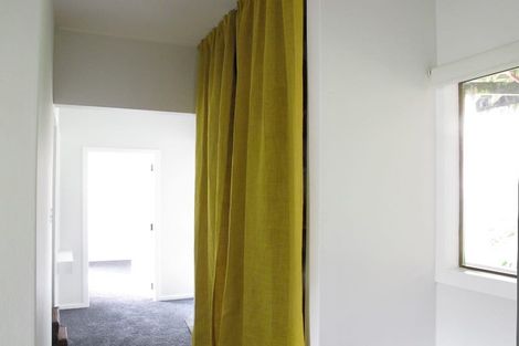 Photo of property in 40a Moana Road, Kelburn, Wellington, 6012