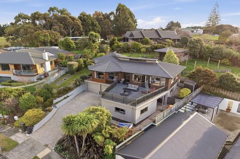 Photo of property in 1 Ranui Place, Feilding, 4702