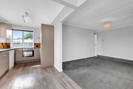 Photo of property in 1/324 Carrington Street, Vogeltown, New Plymouth, 4310