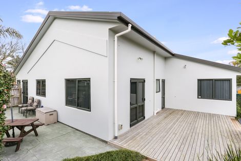 Photo of property in 7a Mcevoy Avenue, Tuakau, 2121