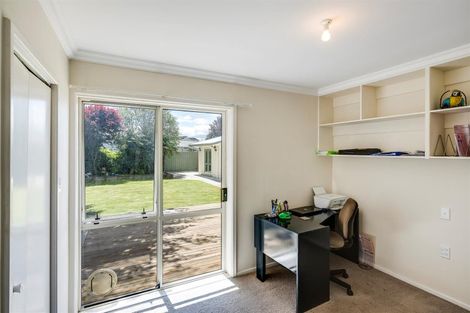 Photo of property in 906 Sylvan Road, Mayfair, Hastings, 4122