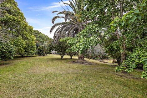 Photo of property in 1622 South Head Road, South Head, Helensville, 0874