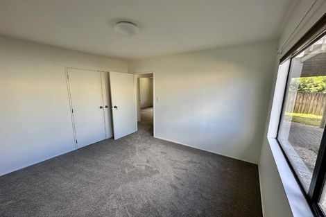 Photo of property in 2/45 Deep Creek Road, Waiake, Auckland, 0630