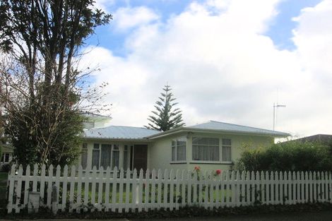 Photo of property in 76 Birmingham Street, Takaro, Palmerston North, 4412